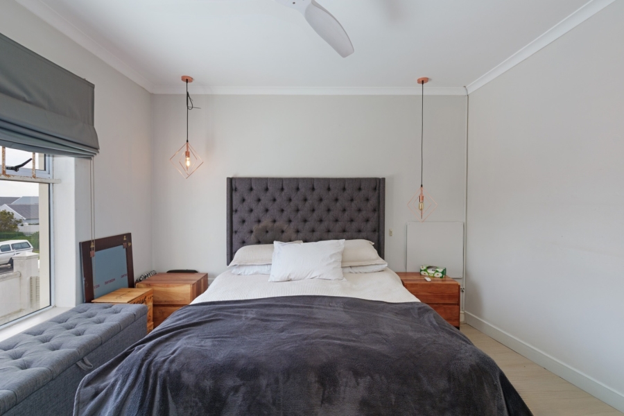 2 Bedroom Property for Sale in Royal Ascot Western Cape